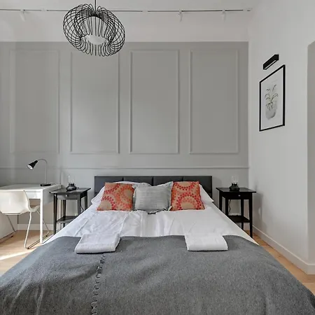 아파트 Grand - Two Bedroom, 6 Person Center *